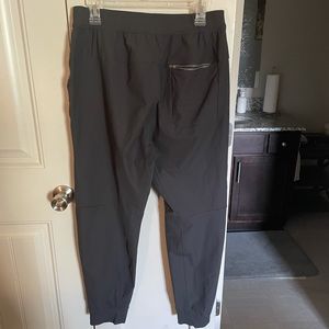 Lululemon joggers